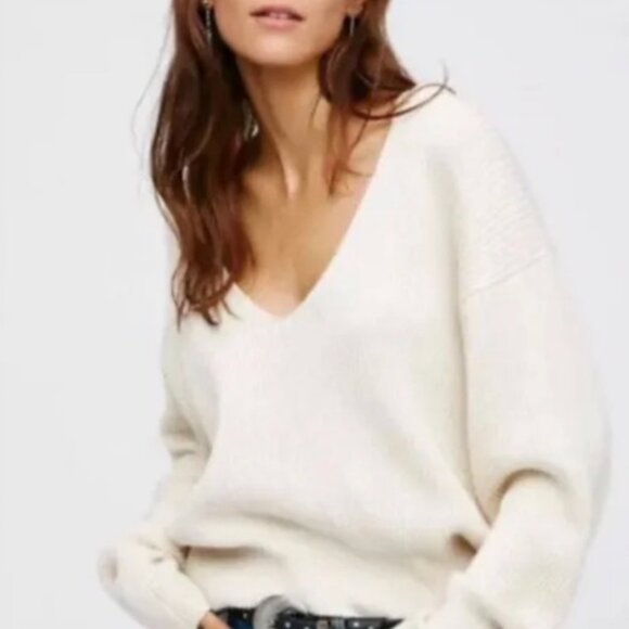 Free People Allure Pullover Sweater V Neck Ribbed Knit Ivory Cream Womens Small - Picture 2 of 10